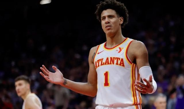 kaiyun·(中国)官方网站-数次暴扣惊艳全场！老鹰应围绕杰伦·约翰逊重建？