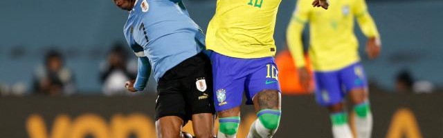 开云体育app-内马尔膝盖重伤后发声：最难过最糟糕的一刻