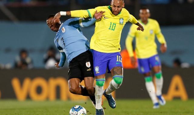 开云体育app-内马尔膝盖重伤后发声：最难过最糟糕的一刻