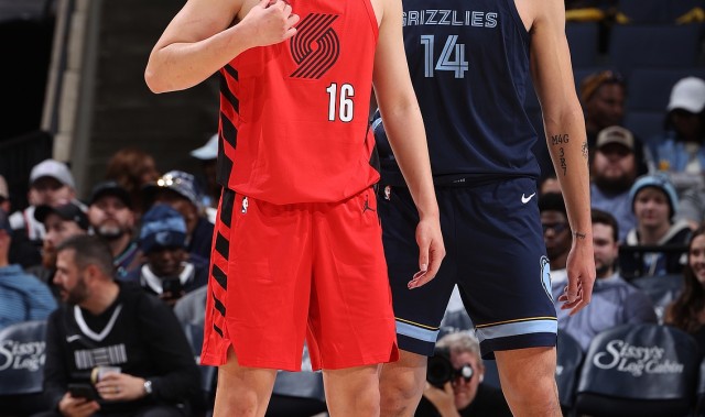 媒体人：杨瀚森和埃迪有差距 这很正常&amp;不用大惊小怪