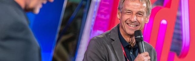 kaiyun·(中国)官方网站-从特拉帕托尼到德意志童话：金色轰炸机的金色冒险